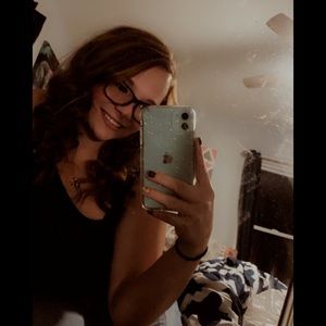 Meet your Posher, Jenna